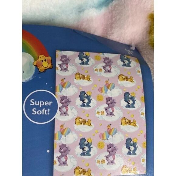 Care Bears Super Soft Plush Throw Blanket 50 X 70” Rainbow Balloons Stars NEW - Picture 7 of 13